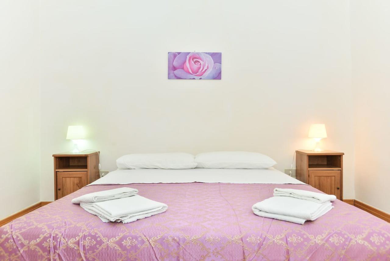 Nomentana 225 * Roma